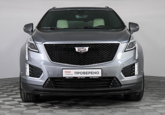 Подержанный автомобиль Cadillac XT5 2021 года (2 фото)