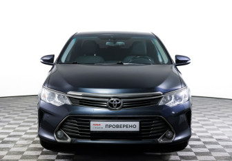 Подержанный автомобиль Toyota Camry Sedan 2015 года (2 фото)