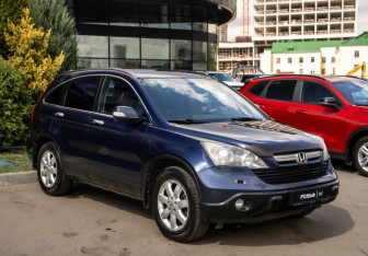 Подержанный автомобиль Honda CR-V 2008 года (2 фото)