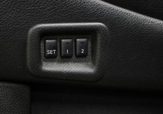 Подержанный автомобиль Nissan Murano Suv 2014 года (22 фото)