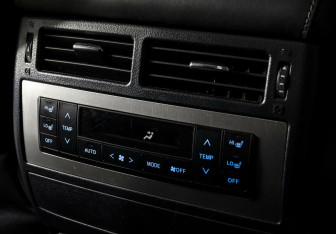 Подержанный автомобиль Toyota Land Cruiser Suv 2019 года (14 фото)