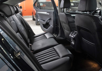 Подержанный автомобиль Skoda Superb Liftback 2019 года (12 фото)