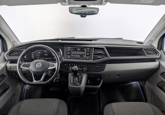 Подержанный автомобиль Volkswagen Caravelle 2020 года (14 фото)