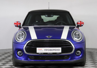 Подержанный автомобиль MINI Hatch 2021 года (6 фото)