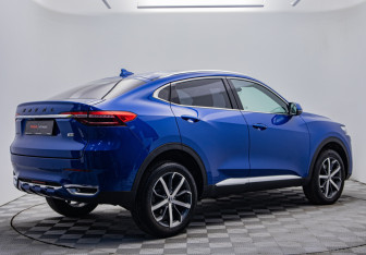 Подержанный автомобиль Haval F7x 2021 года (5 фото)