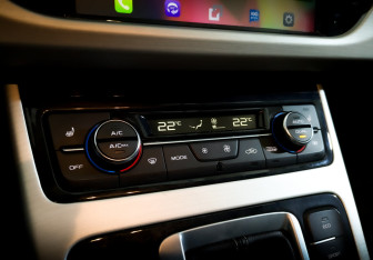 Подержанный автомобиль Geely Atlas 2020 года (27 фото)