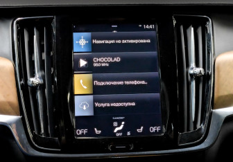 Подержанный автомобиль Volvo S90 2020 года (15 фото)