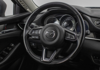 Подержанный автомобиль Mazda 6 Sedan 2019 года (15 фото)