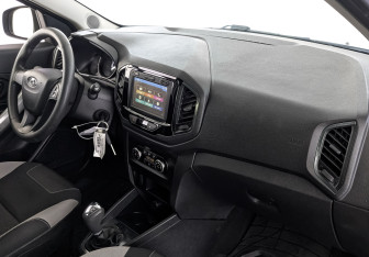 Подержанный автомобиль LADA (ВАЗ) XRAY 2016 года (13 фото)