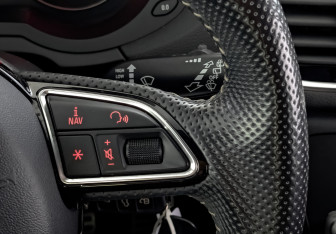 Подержанный автомобиль Audi Q3 2017 года (27 фото)