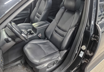 Подержанный автомобиль Mazda CX-9 2018 года (19 фото)