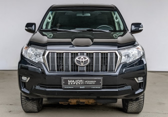 Подержанный автомобиль Toyota Land Cruiser Prado 2020 года (2 фото)