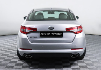 Подержанный автомобиль Kia Optima Sedan 2012 года (4 фото)