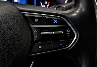 Подержанный автомобиль Hyundai Santa Fe 2018 года (27 фото)