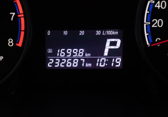 Подержанный автомобиль Suzuki SX4 Hatchback 2010 года (12 фото)