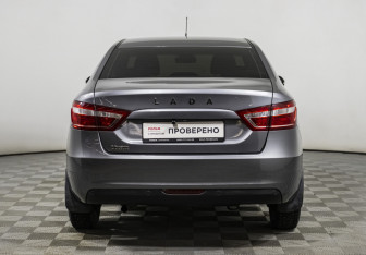 Подержанный автомобиль LADA (ВАЗ) Vesta Sedan 2019 года (6 фото)