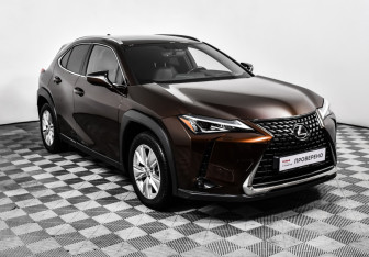 Подержанный автомобиль Lexus UX 2021 года (3 фото)
