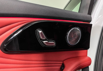 Подержанный автомобиль Exeed RX 2023 года (25 фото)