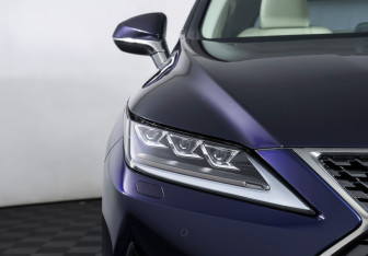 Подержанный автомобиль Lexus RX 2020 года (25 фото)