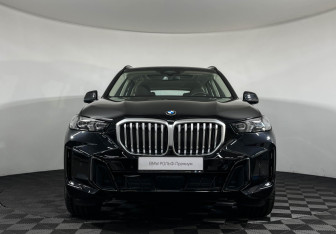 Новый BMW X5 2025 (3 фото)