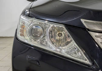 Подержанный автомобиль Toyota Camry Sedan 2014 года (14 фото)