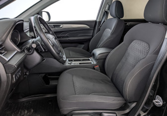 Подержанный автомобиль Haval M6 2023 года (20 фото)