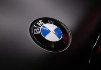 Подержанный автомобиль BMW X5 M 2021 года (30 фото)