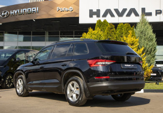 Подержанный автомобиль Skoda Kodiaq 2021 года (5 фото)