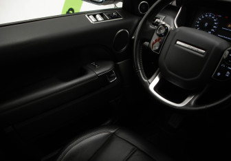 Подержанный автомобиль Land Rover Range Rover Sport 2020 года (16 фото)