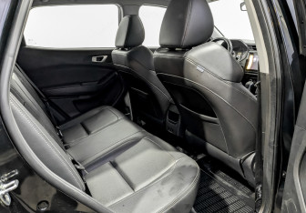 Подержанный автомобиль Chery Tiggo 4 2022 года (12 фото)