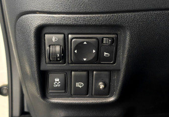 Подержанный автомобиль Nissan Juke 2014 года (14 фото)