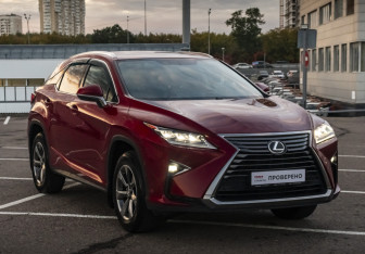 Подержанный автомобиль Lexus RX 2018 года (3 фото)