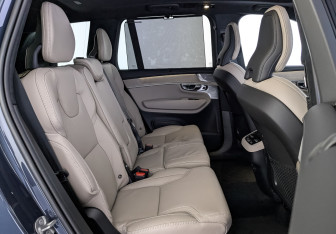 Новый Volvo XC90 2026 (12 фото)