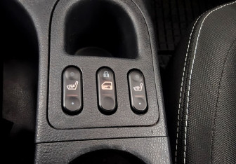Подержанный автомобиль Nissan Qashqai+2 2012 года (18 фото)