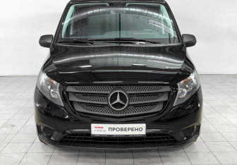 Подержанный автомобиль Mercedes-Benz Vito 2015 года (2 фото)