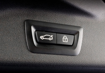 Подержанный автомобиль BMW X7 2020 года (26 фото)