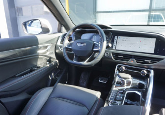 Подержанный автомобиль Geely Tugella 2023 года (13 фото)