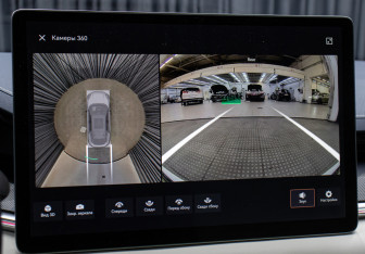 Подержанный автомобиль Zeekr 001 2023 года (20 фото)