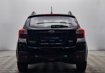 Подержанный автомобиль Subaru XV 2013 года (4 фото)