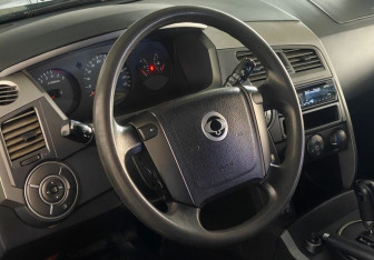 Подержанный автомобиль SsangYong Kyron 2012 года (12 фото)