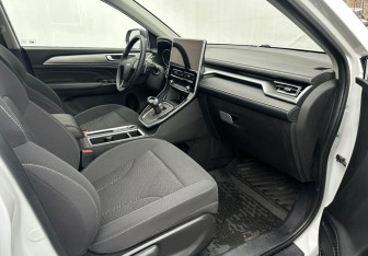 Подержанный автомобиль Haval M6 2023 года (13 фото)