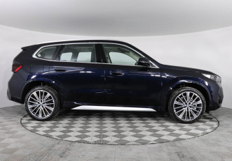 Новый BMW X1 2025 (6 фото)