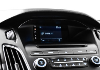 Подержанный автомобиль Ford Focus Sedan 2018 года (16 фото)