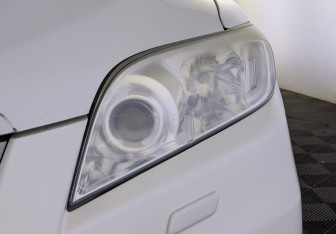 Подержанный автомобиль Toyota RAV4 2012 года (11 фото)