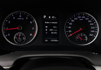 Подержанный автомобиль Kia K5 2021 года (13 фото)