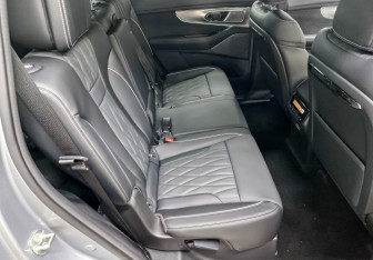 Новый GAC GS8 2025 (12 фото)