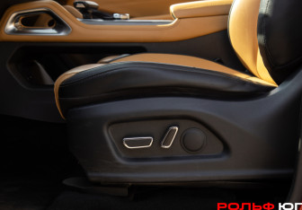 Подержанный автомобиль Changan Hunter Plus 2023 года (17 фото)