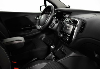 Подержанный автомобиль Renault Kaptur 2018 года (7 фото)