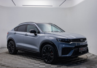 Подержанный автомобиль Geely Tugella 2024 года (18 фото)