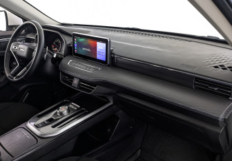 Подержанный автомобиль Haval Jolion 2023 года (13 фото)